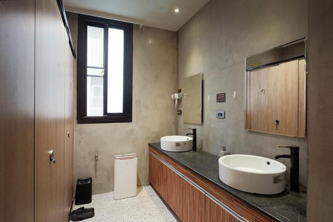 Journey Hostel
