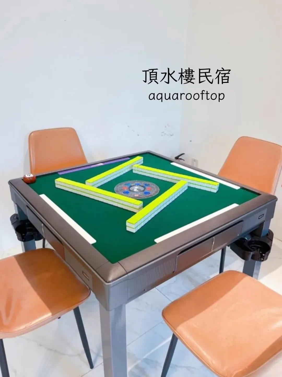 Aqua rooftop