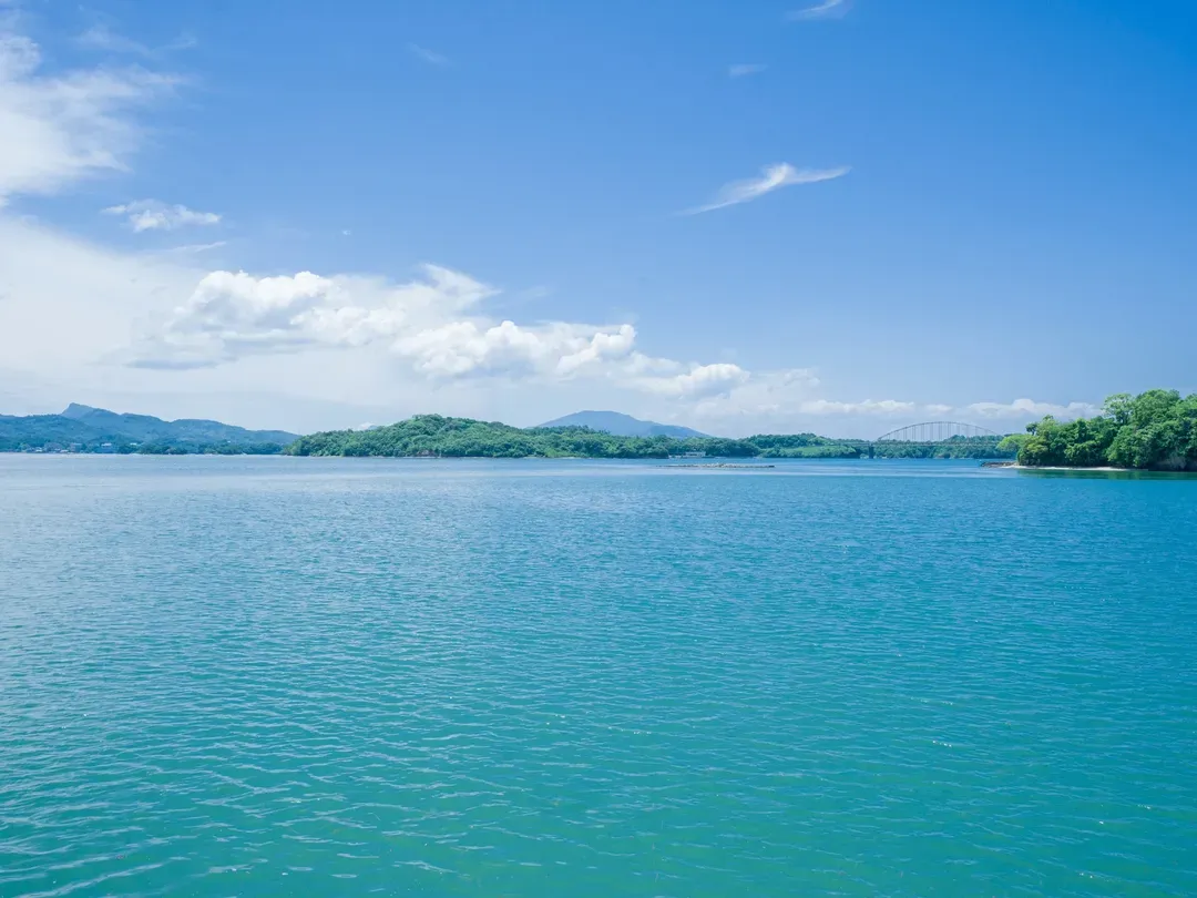 【景色】永浦島など天草諸島が見渡せます。