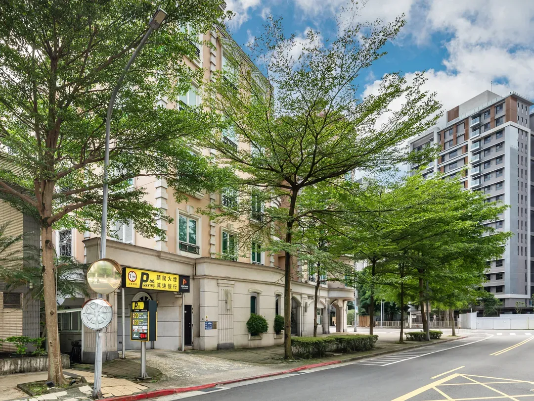 雀客藏居台北南港｜近环球购物中心＆CITYLINK、全新装潢