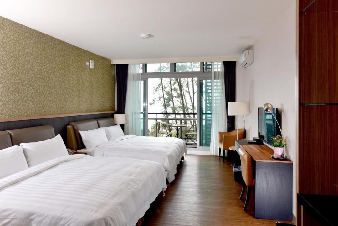 Sun Moon Lake Bamboo Stone Garden Ecological Resort