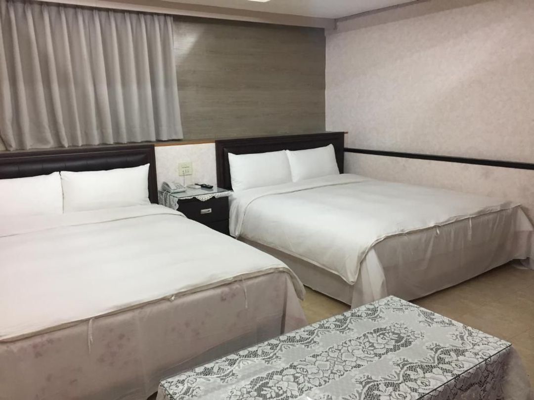 King Lo Tung Hotel-10