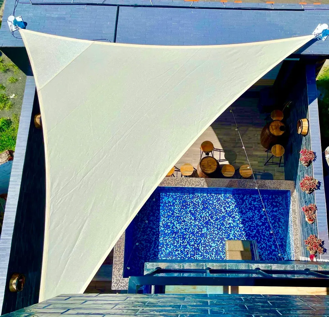 墾丁[吾醉宿放]酒吧Villa｜6~18人包棟民宿 (宿醉VILLA)