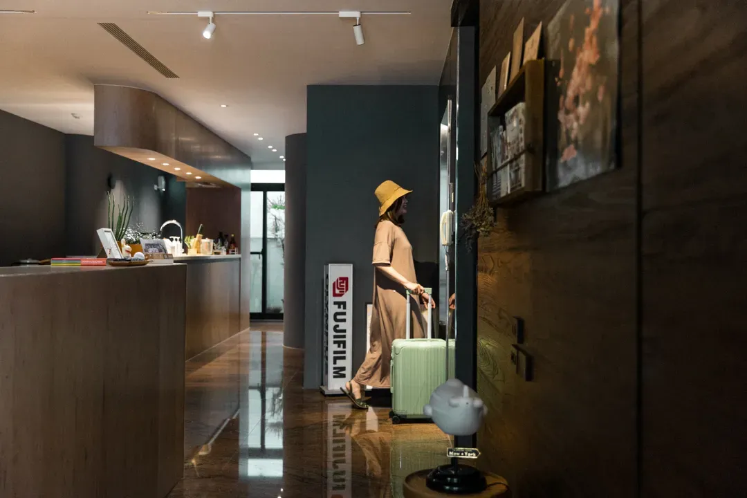 June June House｜Tainan Private Guesthouse with Elevator｜2–14 Guests Whole House or Room Rental