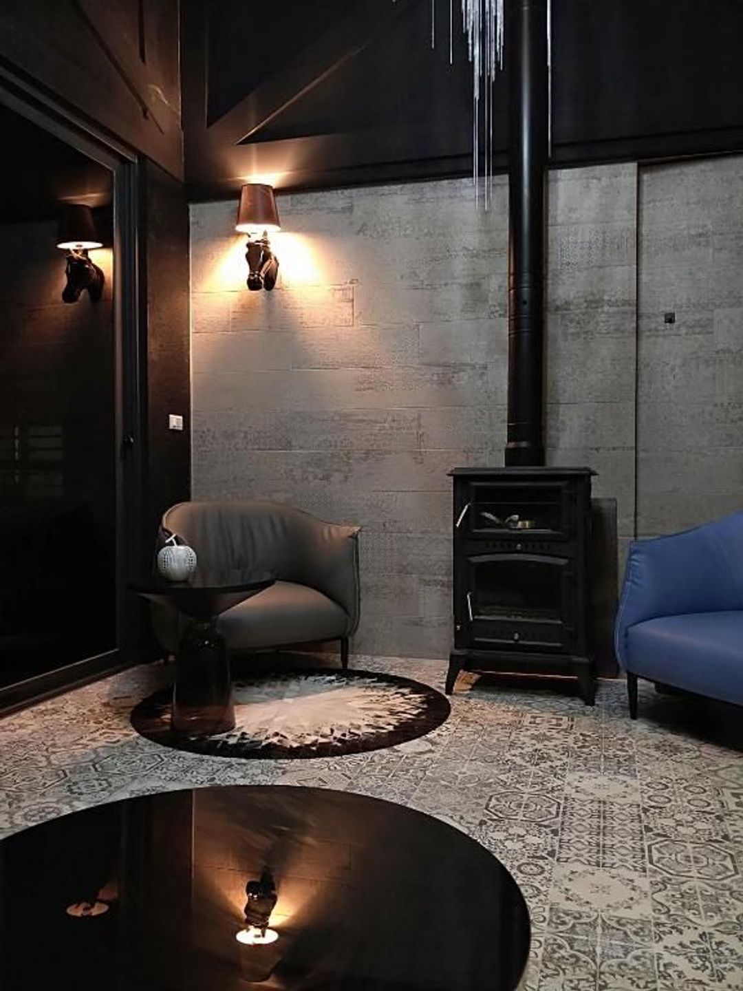 Small Hotel