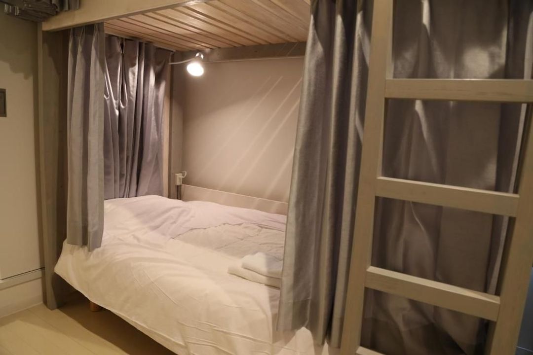IWATOYAMA HOTEL (Iwatoyama Hostel)