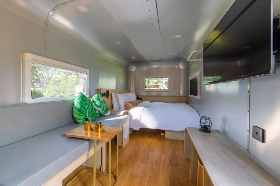 親子露營推薦，天成逸旅-朋趣豪華露營｜全新露營車、全包式度假體驗-4
