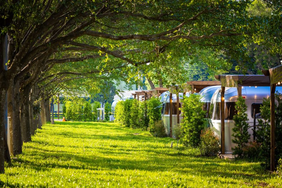 天成逸旅-朋趣豪華露營｜全新露營車、全包式度假體驗-3