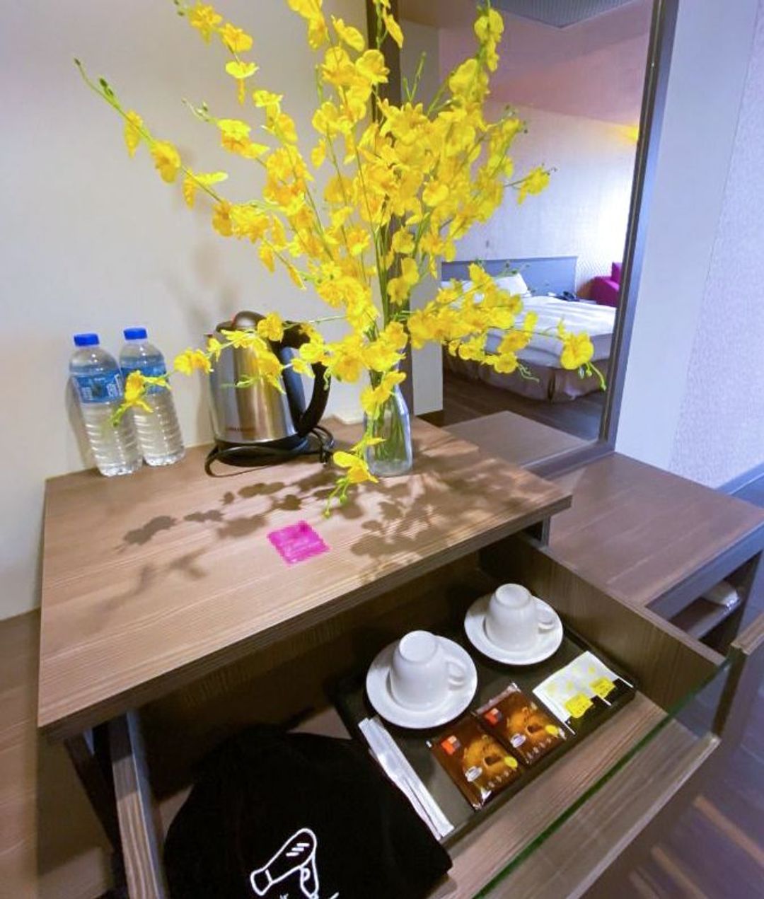 West Hotel Puli