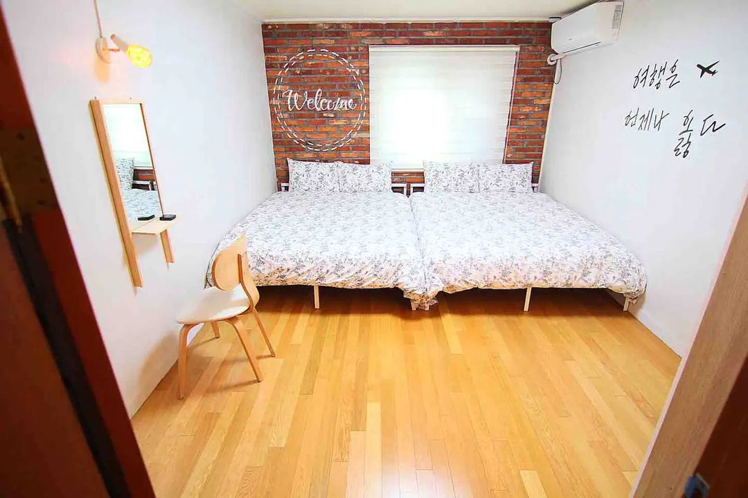Chan &Suji III-12