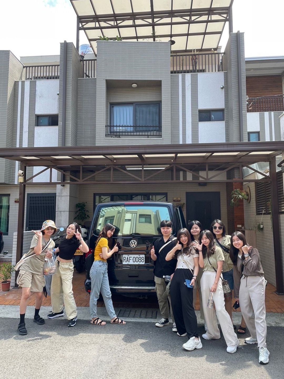 杰哥民宿｜10-11人包棟-13