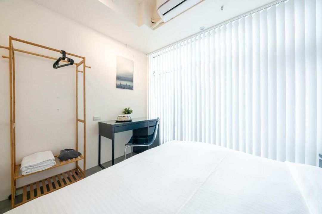 Hotelshere, Ximen