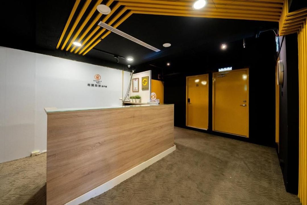 Hotelshere, Ximen