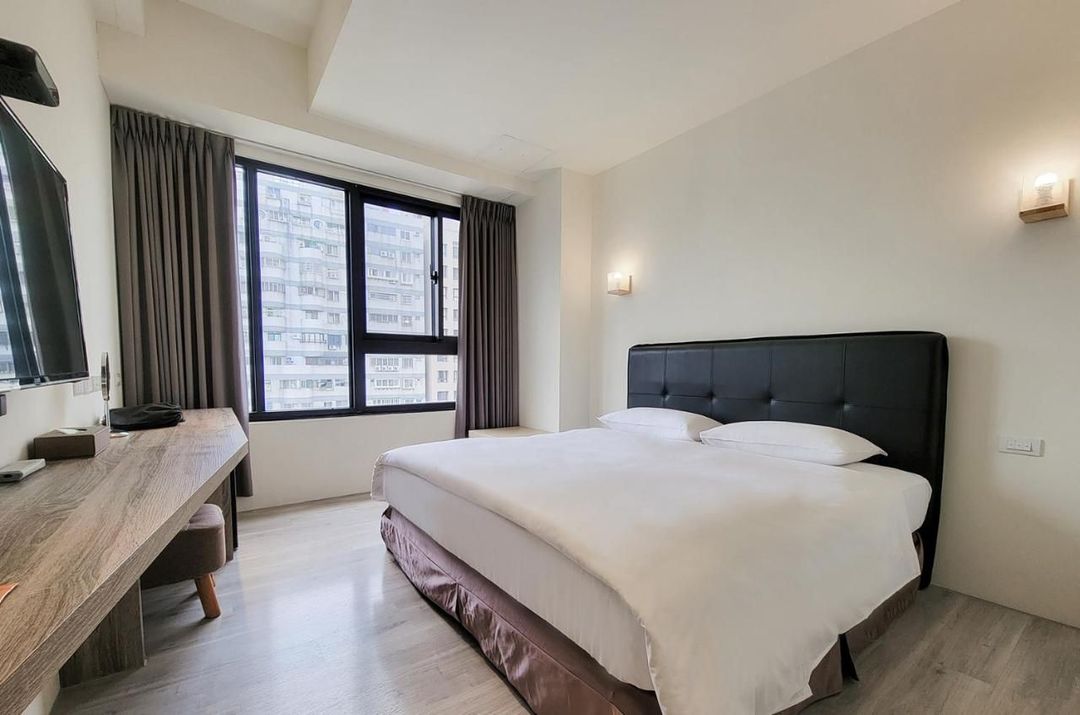 CHECK inn Express Taichung Fuxing