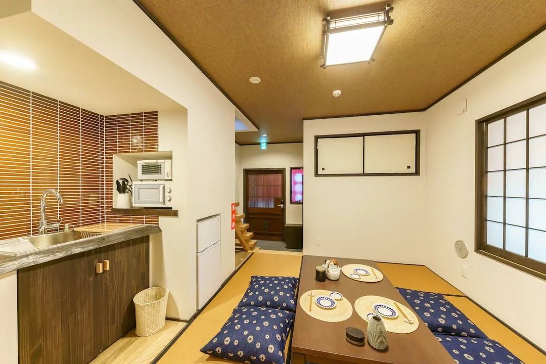 8min walk from Asakusa/Stroll along the Sumida River / 2LDK/1.5UB / 60㎡, Max 6pax / 2-story Japanese-style villa (with loft)