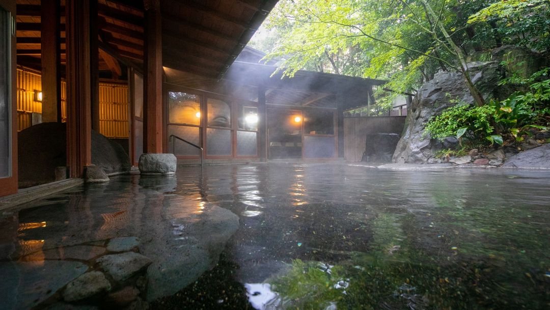 Yufuin Onsen Hinoharu Ryokan