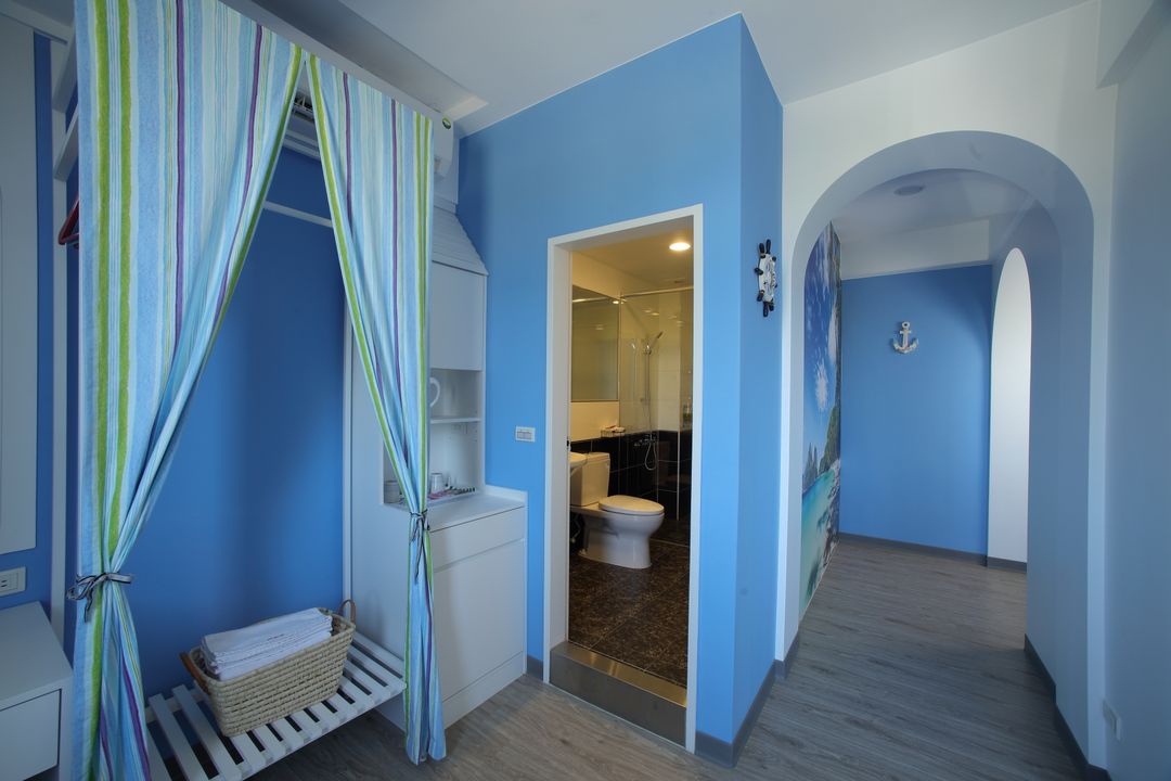 Tong Lehui theme paternity bed and breakfast