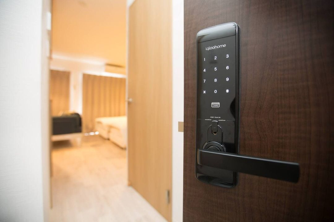 SN:Living Cottage/8 minutes walk to Daikokucho Station