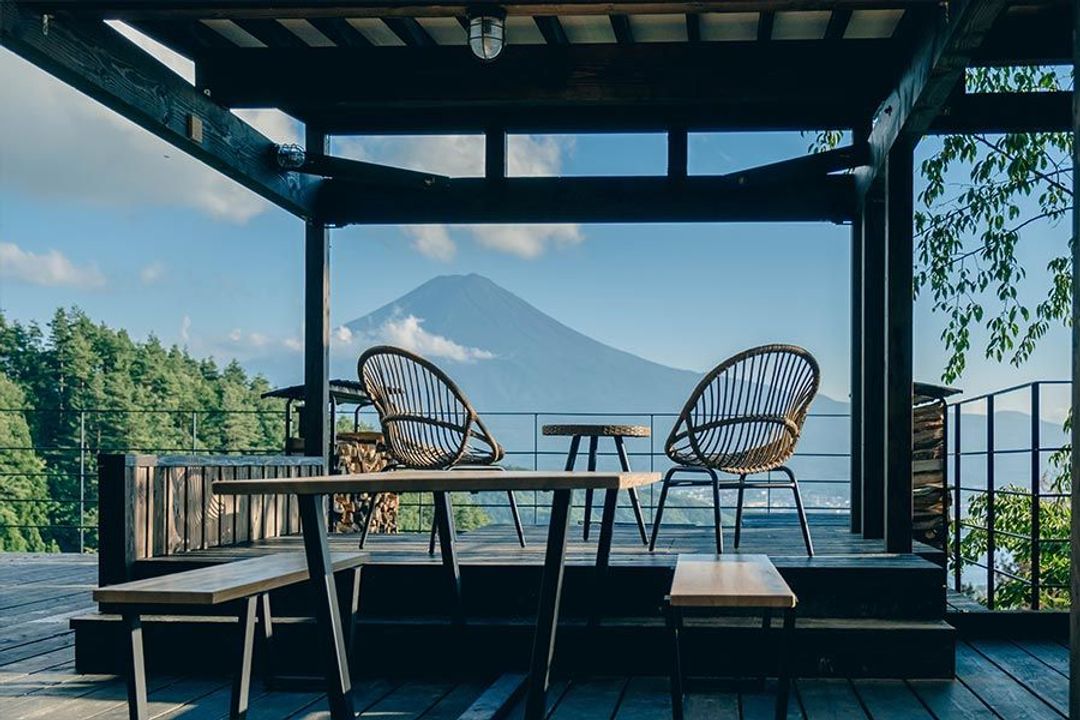 【豪華露營】TSUNAGARU CAMP RESORT QOONEL+｜河口淺間神社遙拜所 (天空的鳥居) 步行5分