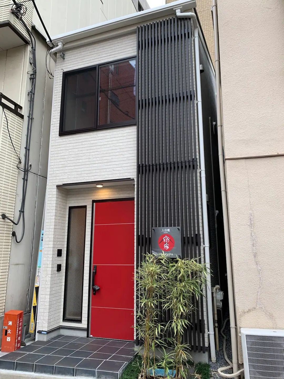10min walk to Asakusa/2 Bedrooms+Living Room (Loft)/2Toilets+1Bathroom/42㎡, Max 5pax/Entire house