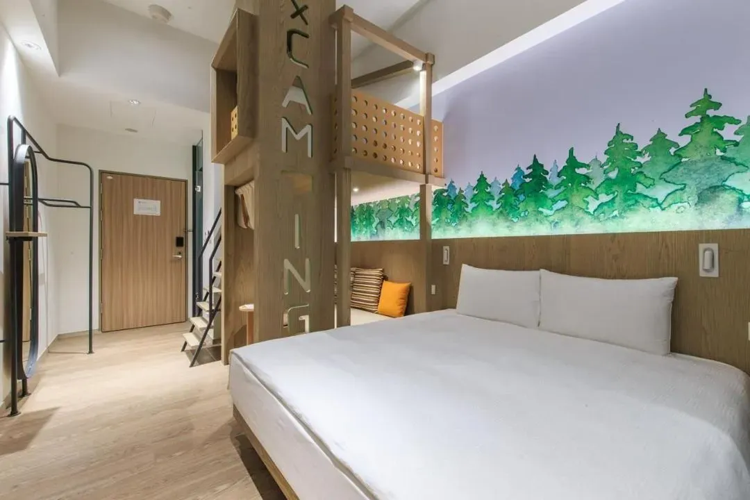 HOTEL PIN