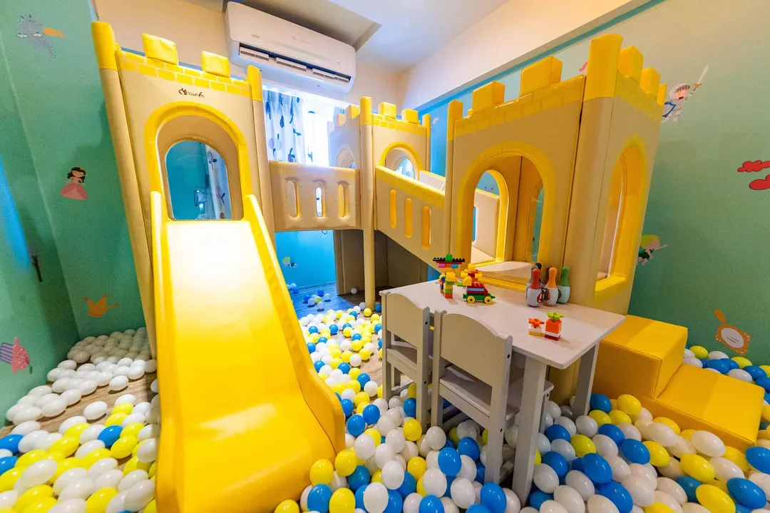Toyfun Hotel ｜Luodong Night Market 5 minutes walk