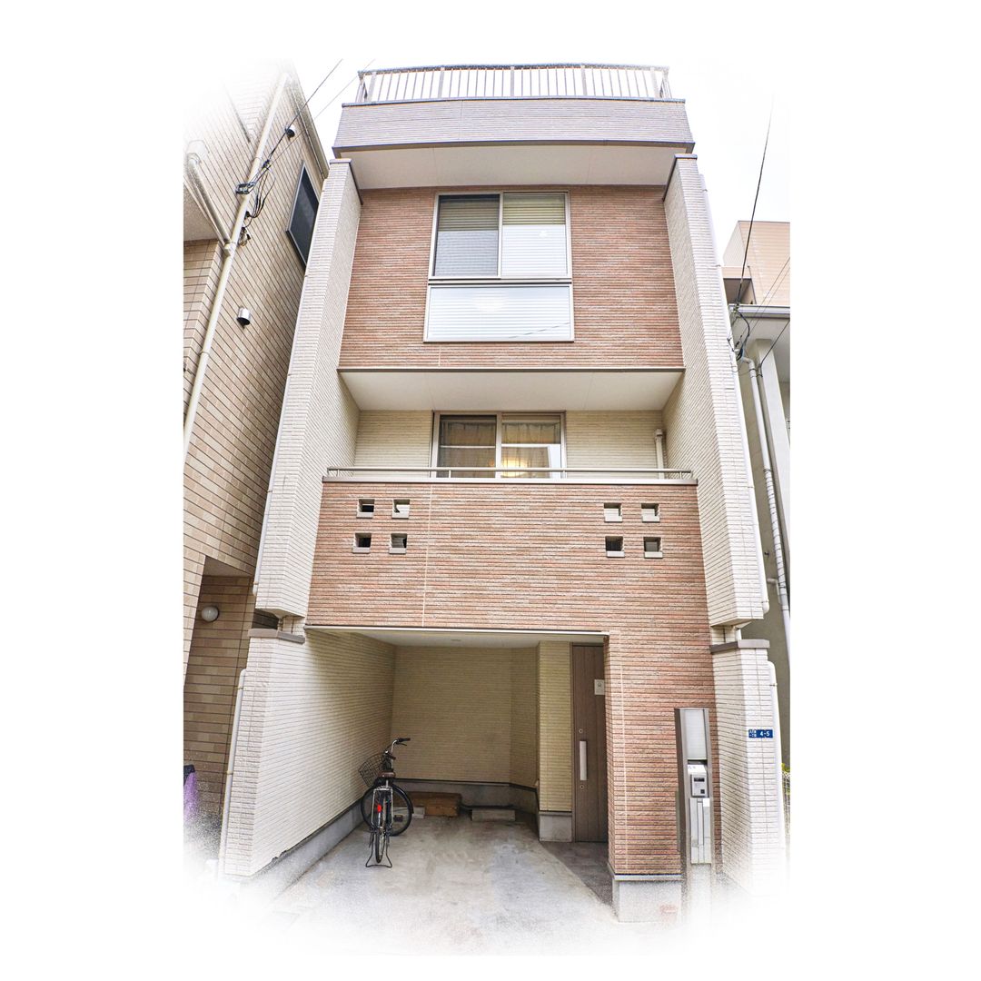 Higashi Shinjuku Modern house