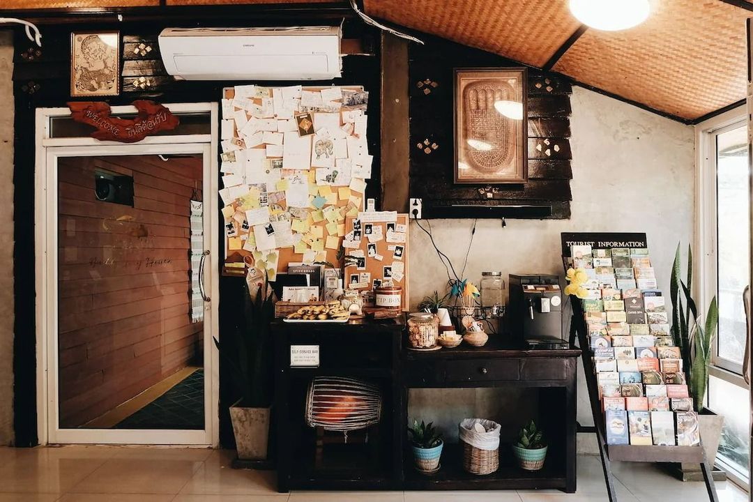 武里府畫廊飯店