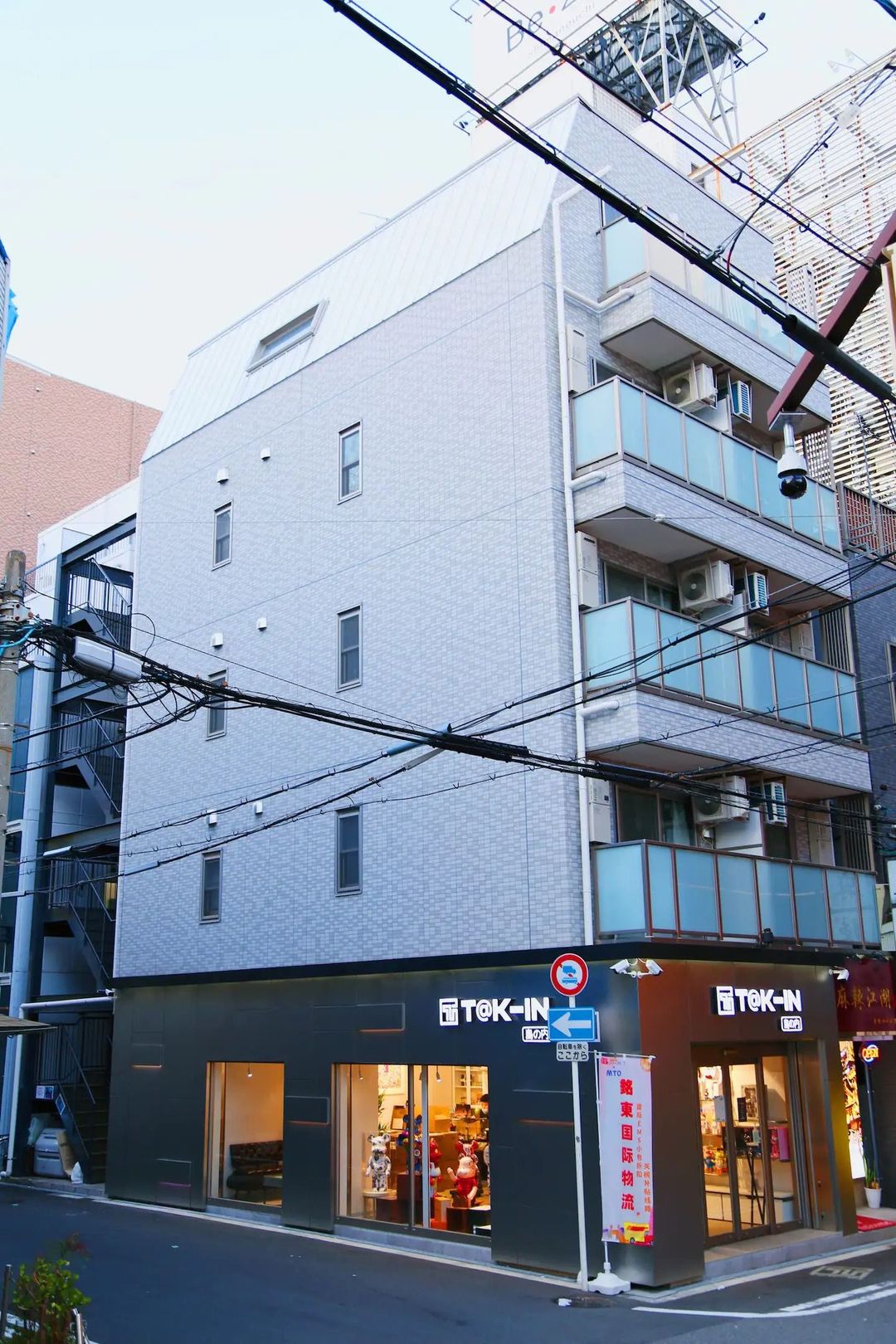 DRY: 皇家旅居｜道頓堀商圈步行3分/日本橋站步行5分/黑門市場步行8分