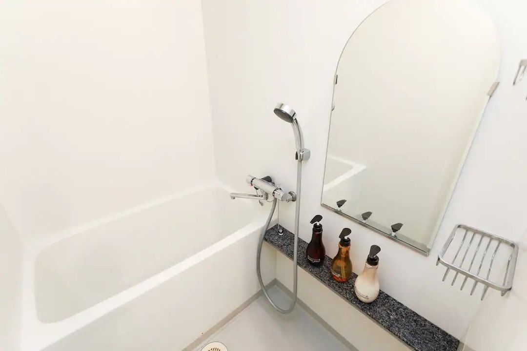 OCY: Open Sale! 30 seconds from Nihonbashi Station, within walking distance of Dotonbori and Shinsaibashi! Designer's Aparthotel