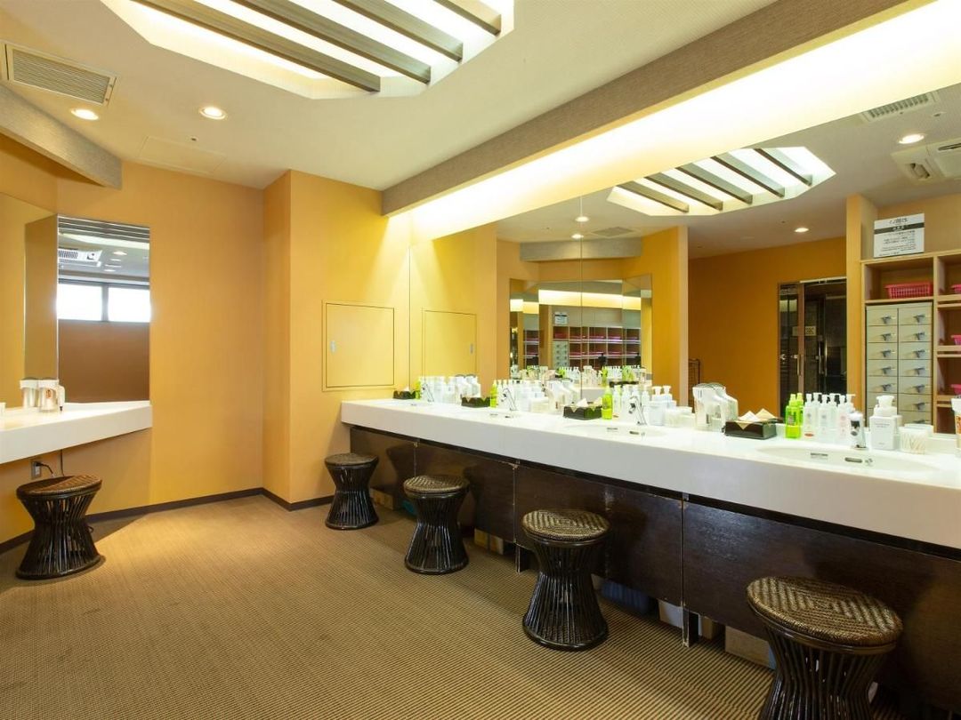 Apa Villa Hotel Sendaieki Itsutsubashi