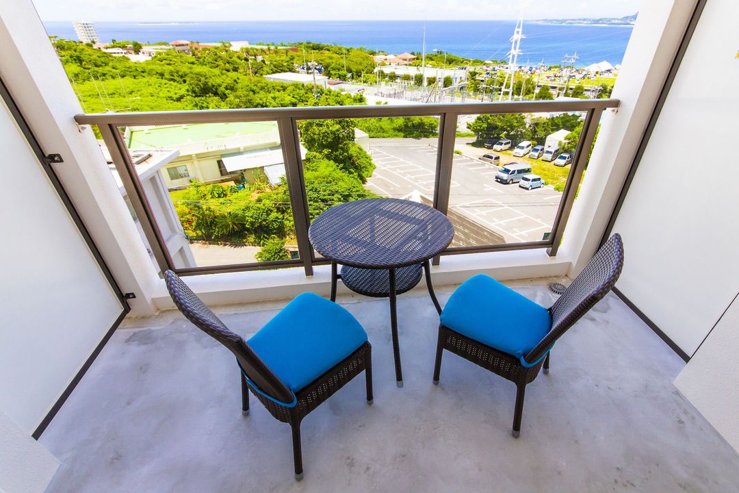 沖繩悠哉渡假村｜美麗海水族館車程4分