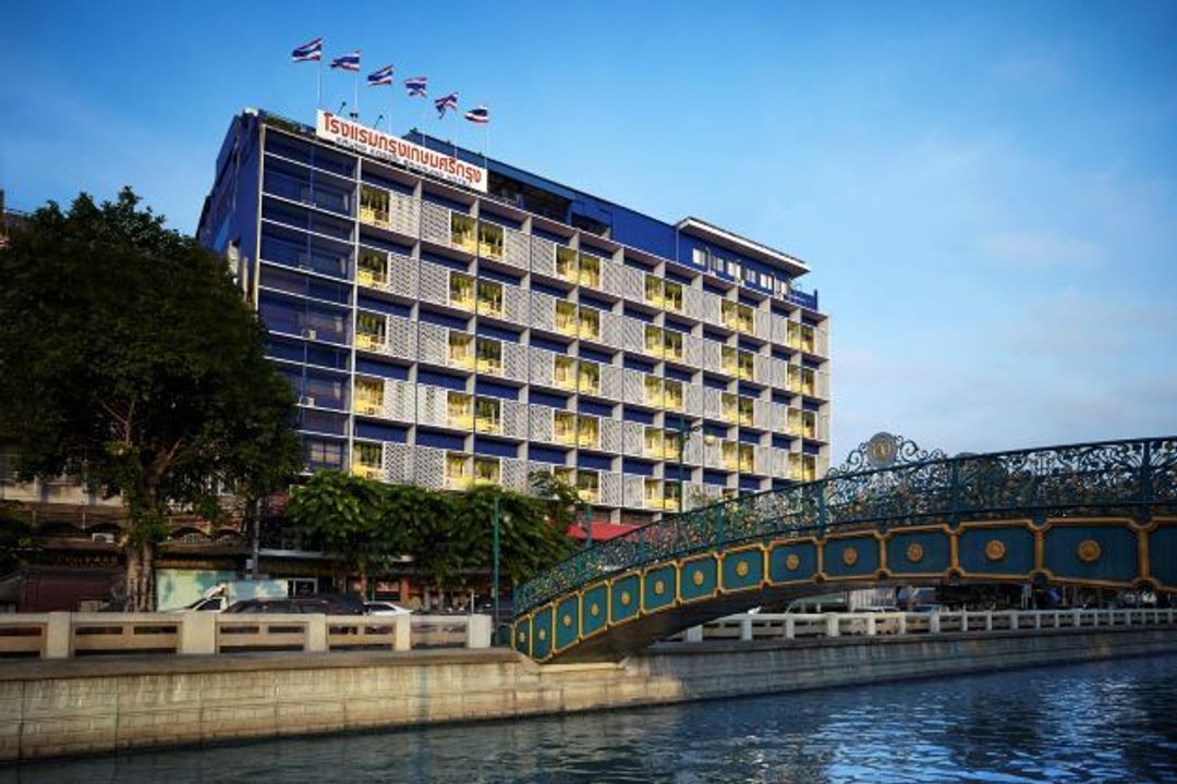 军甲盛斯利荣饭店 The Krungkasem Srikrung Hotel (SHA Extra Plus)