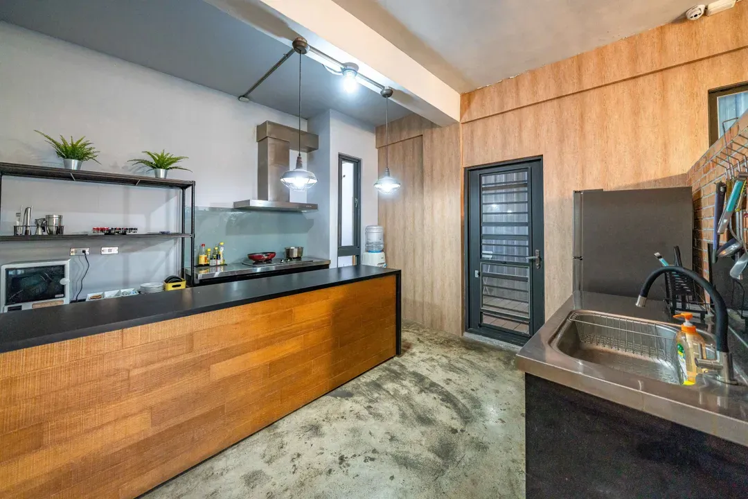 B&B very close to the seaside l 4-14 person Hualien package building l Wenqing Industrial l Parent-child and pet-friendly l KTV & Electric Mahjong