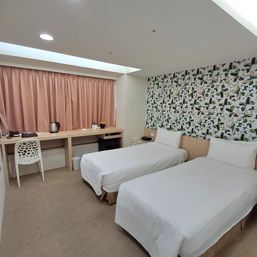 모르빙 호텔 (Morwing Hotel)