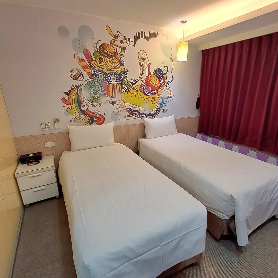 모르빙 호텔 (Morwing Hotel)