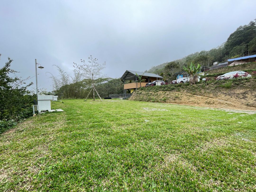 廿十八路露營區｜高海拔雲海秘境！超大草皮、觀星看日出首選