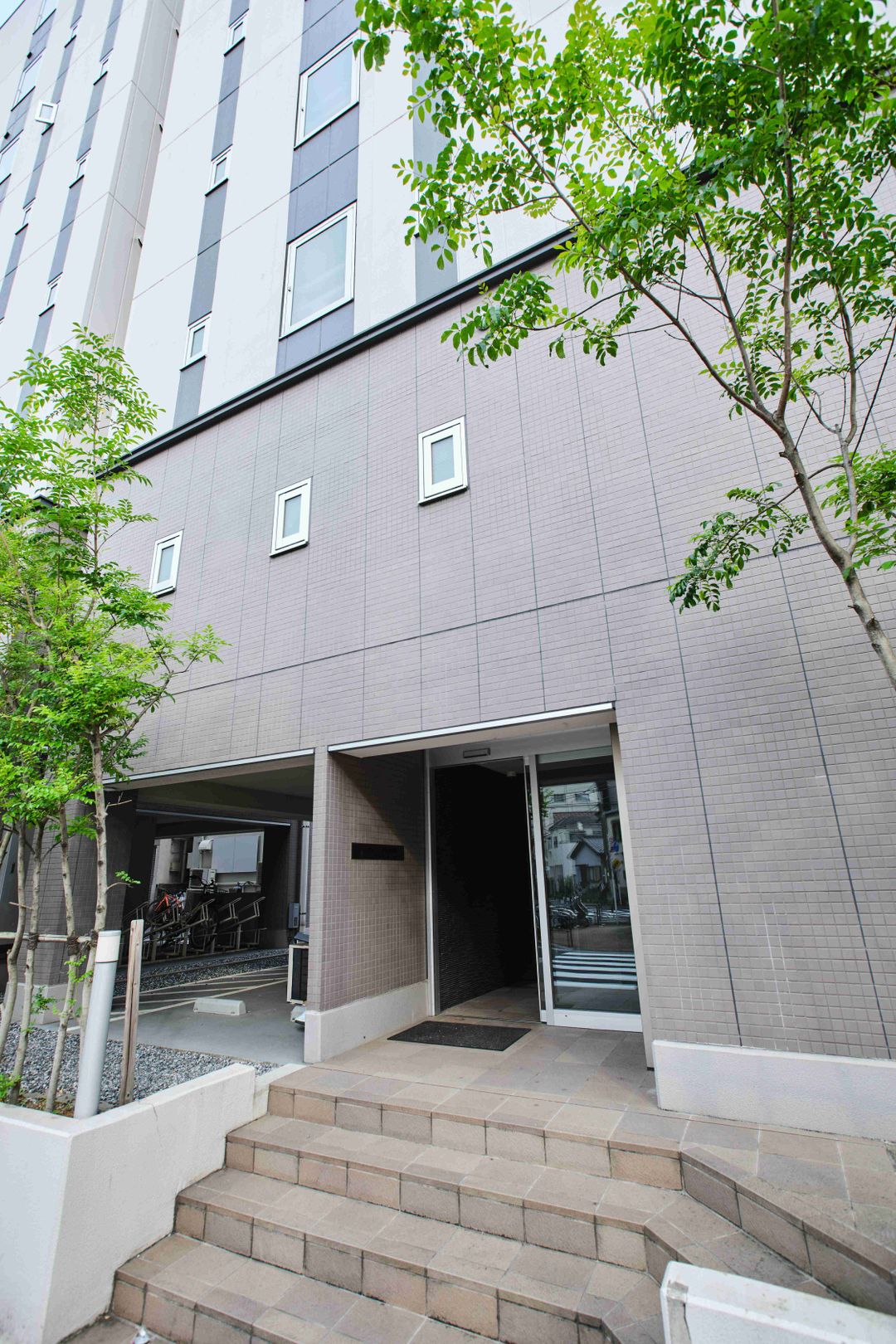 TORA HOTEL SENSOJI MOON