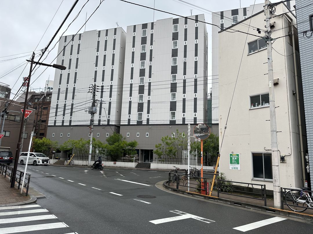 TORA HOTEL SENSOJI MOON