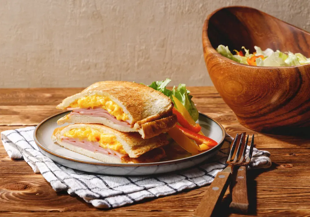 美肌之湯 小鹿野溫泉飯店｜圓頂帳篷豪華露營/露天&室內溫泉/三溫暖