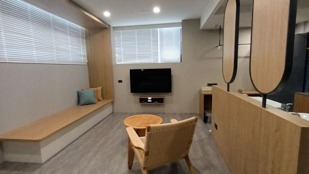 HOTEL JIJI PLUS
