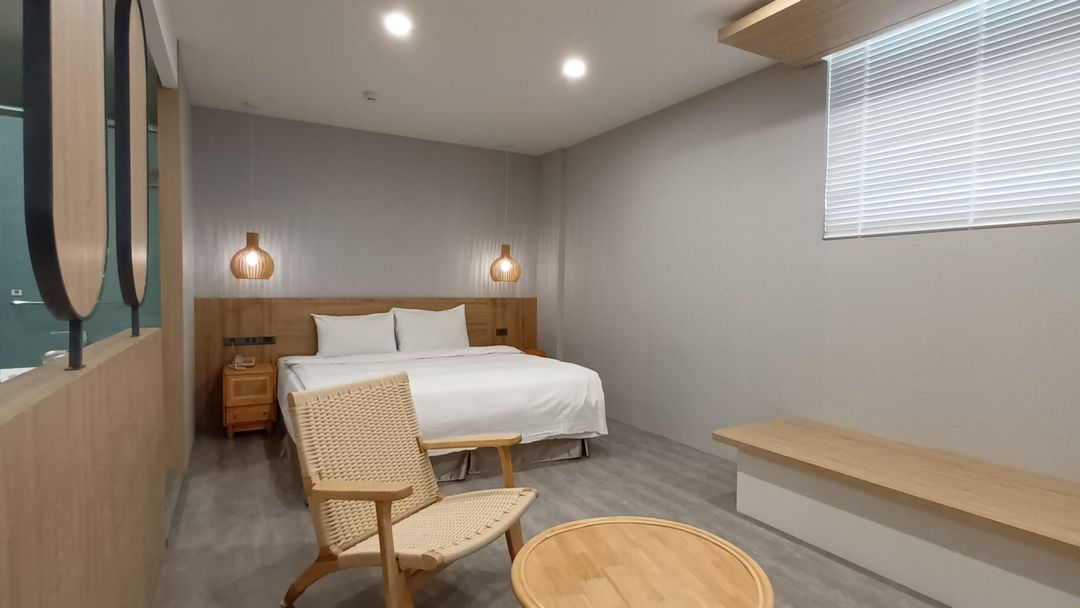HOTEL JIJI PLUS