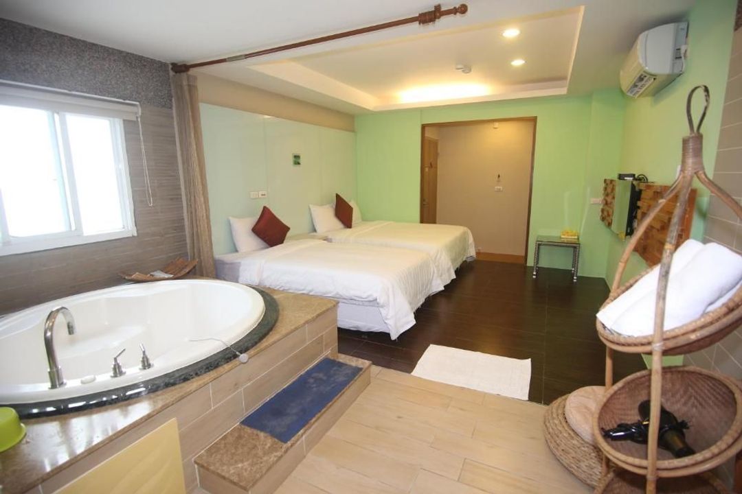 Kenting Waterfront Hotel