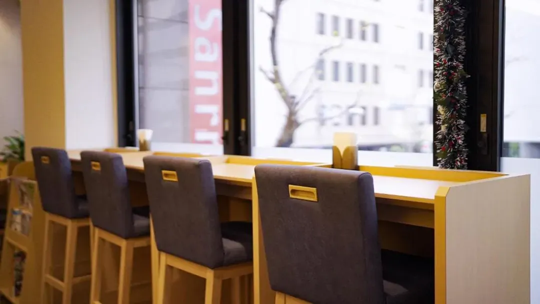 hotel sanrriott osaka hommahi