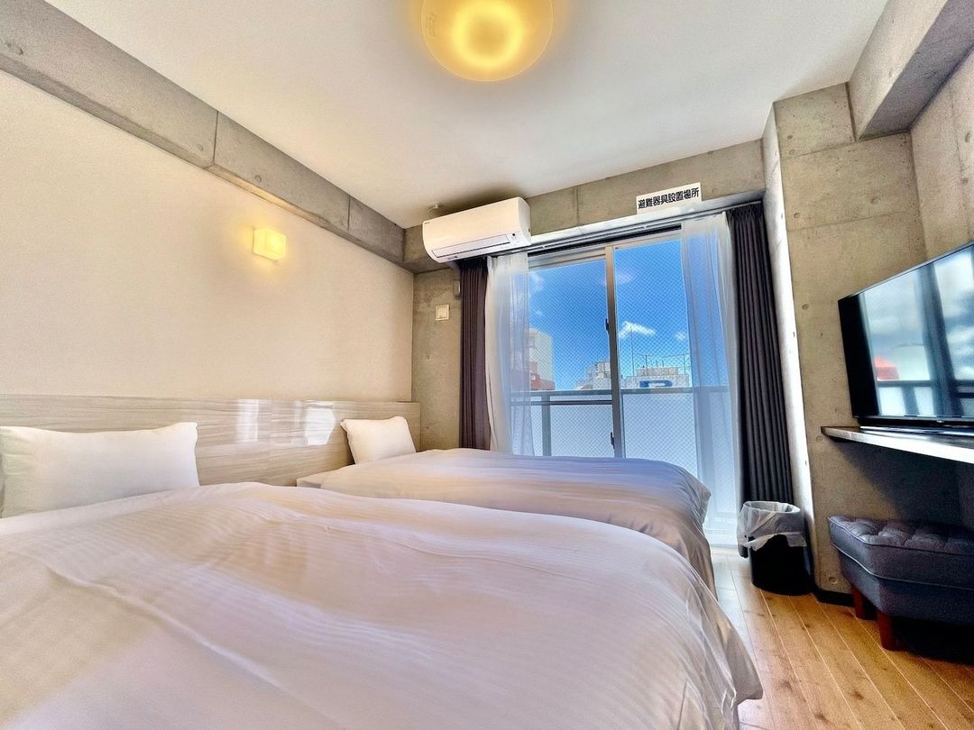 Infinity Hotel 那霸久茂地｜国际通步行8分/美荣桥站步行2分