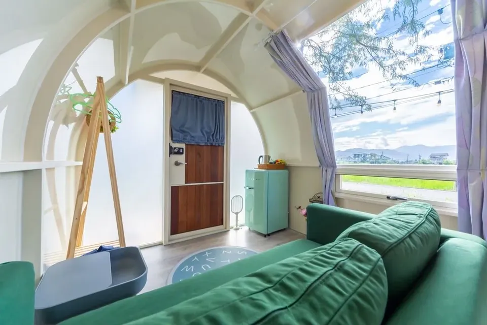 曼漫落羽松奶凍車莊園｜獨家85折起！獨家奶凍露營車、寵物友善