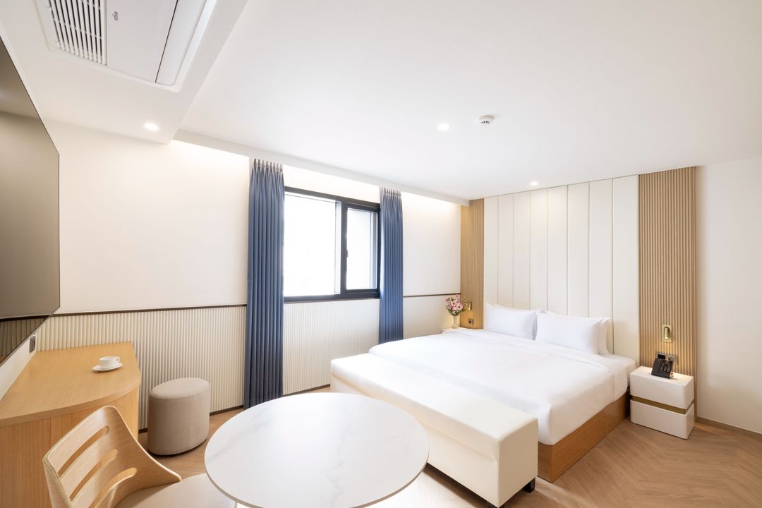 豪華特大床房 Deluxe King Room