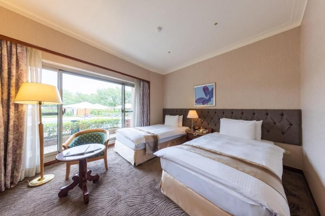 TAO YUAN GOLF & COUNTRY CLUB YAWARD RESORT