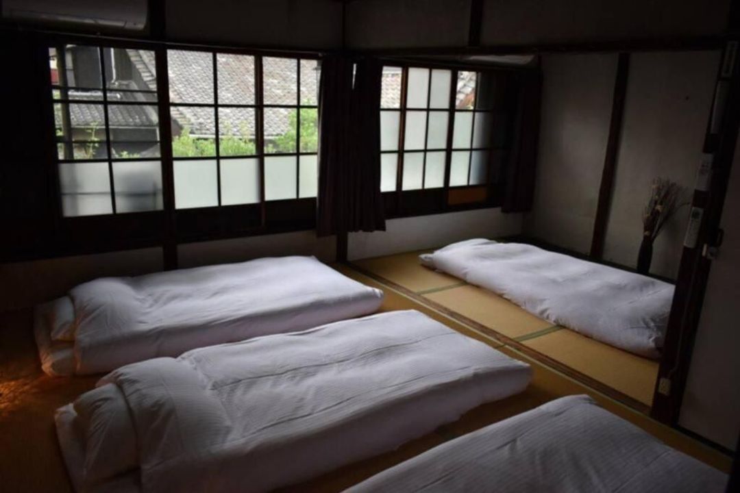 利灸旅馆