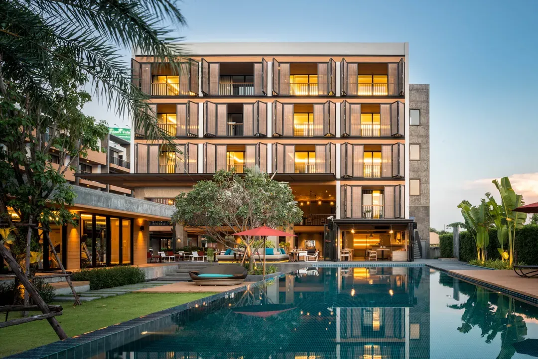銀色棕櫚渡假村 (The Silver Palm Wellness Resort)